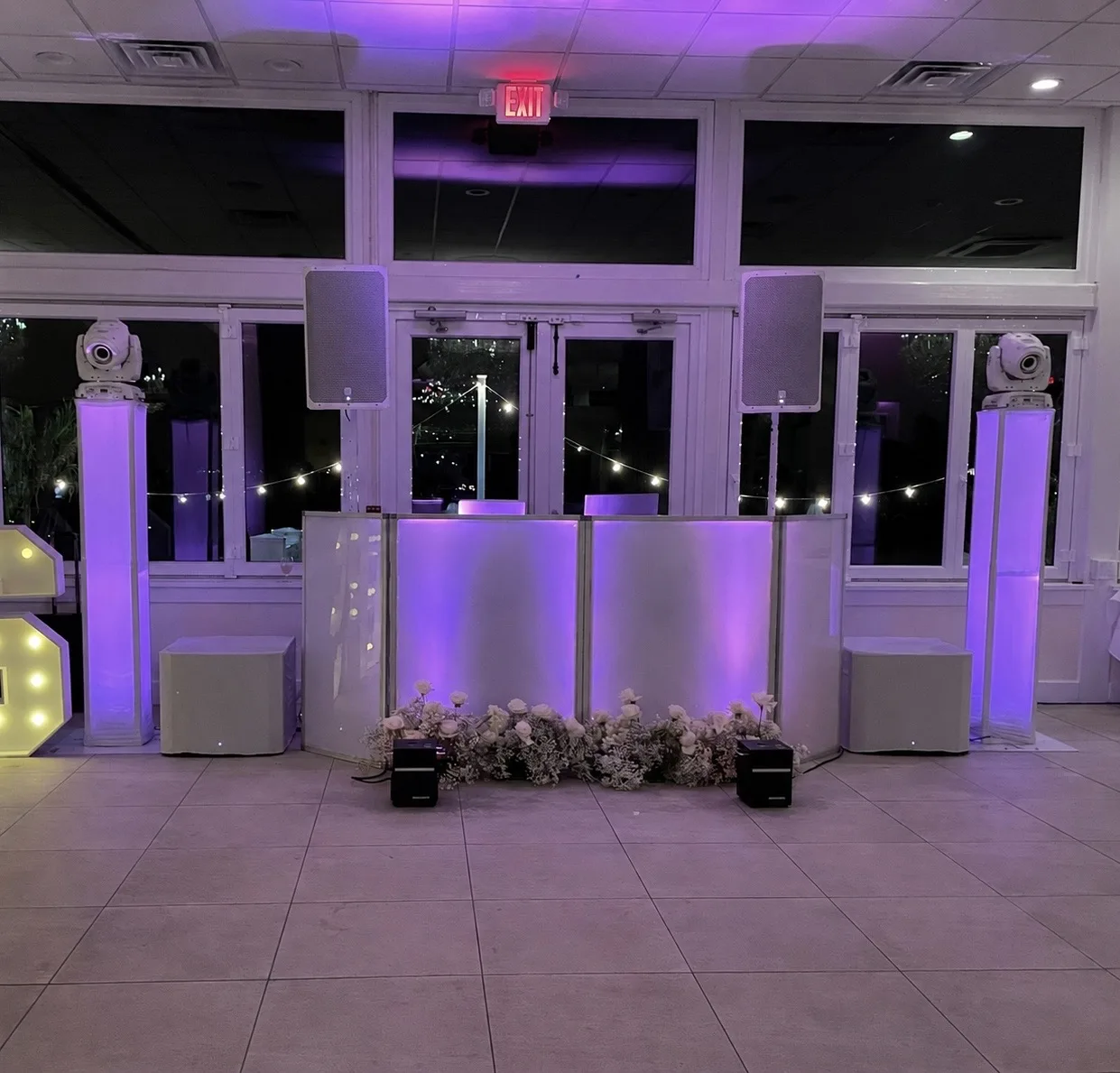 Famous Entertainment Gold wedding DJ and MC setup